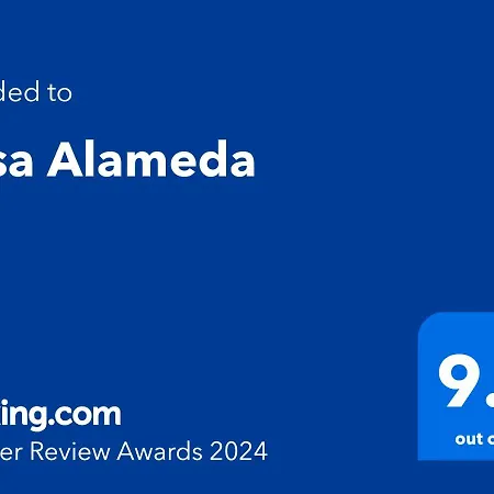 Casa Alameda דירה *